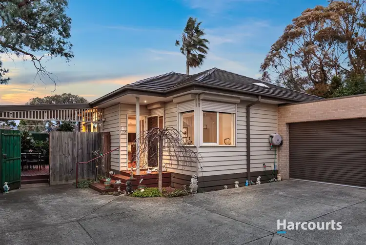 2/15 Bursaria Avenue, Ferntree Gully VIC 3156