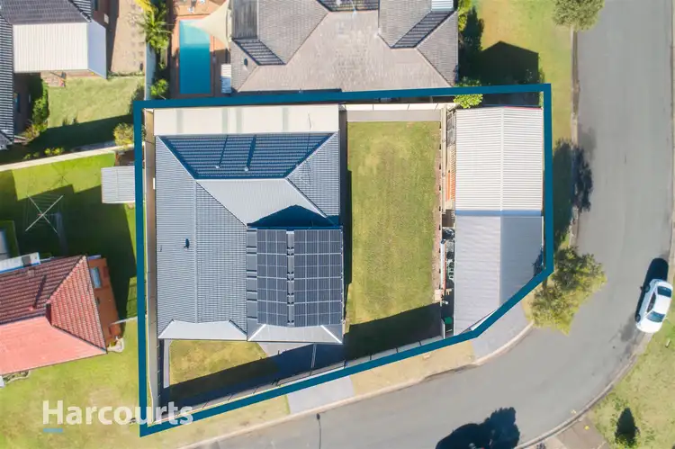8 Kunipipi Street, St Clair NSW 2759