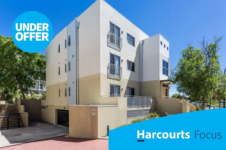 3/9 Ibera Way, Success WA 6164