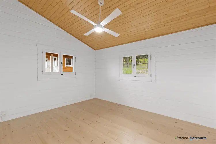 Seventh view of Homely house listing, 3 Redgate Place, Alexandra VIC 3714