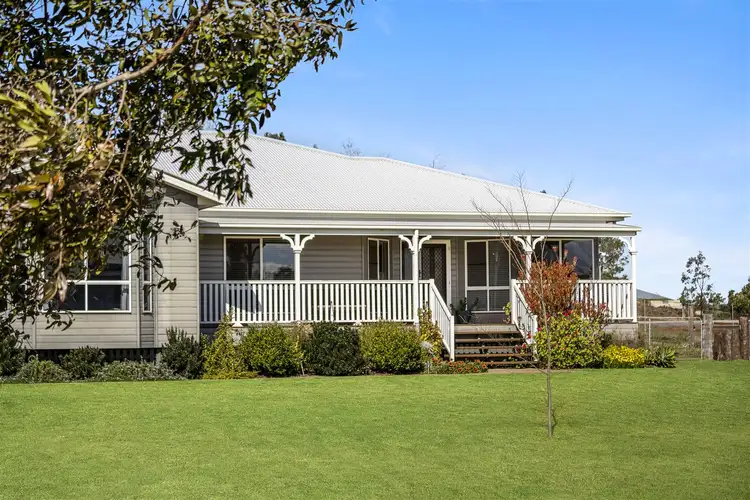 7 Gilbert Court, Gowrie Junction QLD 4352