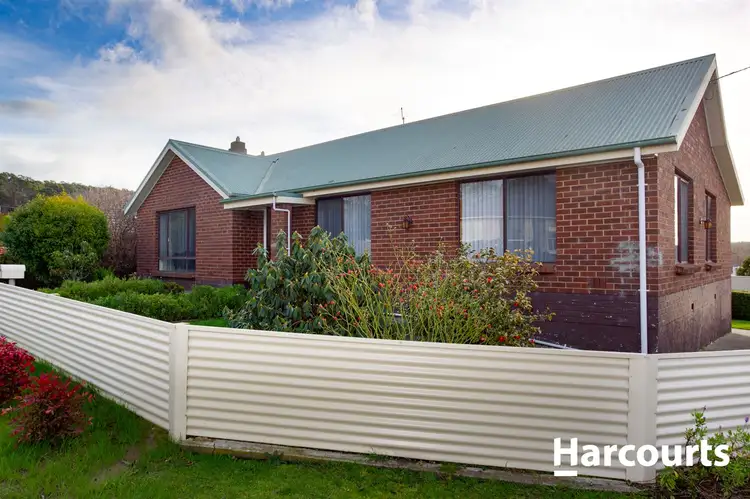 2 Sorell Street, Beaconsfield TAS 7270