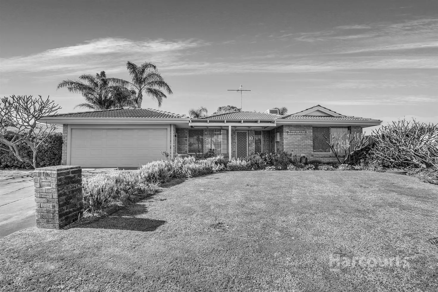 Main view of Homely house listing, 10 Hovea Place, Coodanup WA 6210