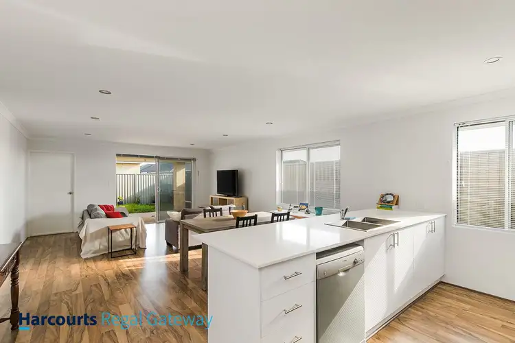 Seventh view of Homely house listing, 24 Needlewood Loop, Wandi WA 6167