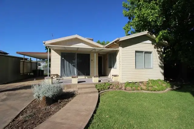 10 Francis Street, Cootamundra NSW 2590