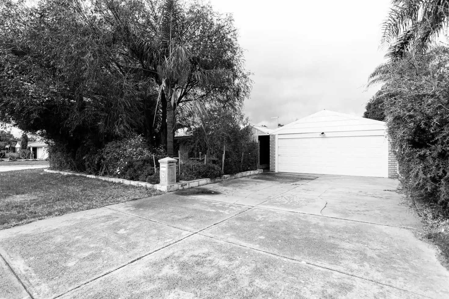 Main view of Homely house listing, 9 Ombersley Way, Coodanup WA 6210