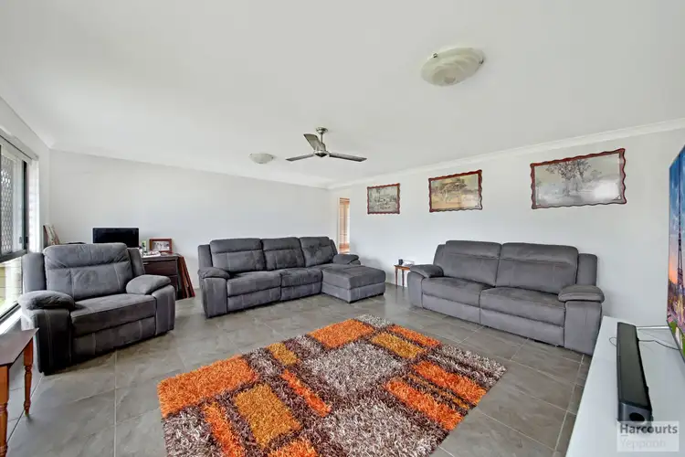 Fifth view of Homely house listing, 29 Fraser Crescent, Pacific Heights QLD 4703