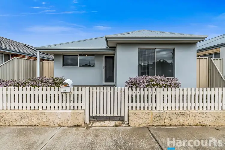 18 Barro Bend, Yanchep WA 6035