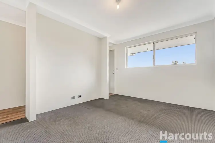 Fifth view of Homely house listing, 18 Barro Bend, Yanchep WA 6035