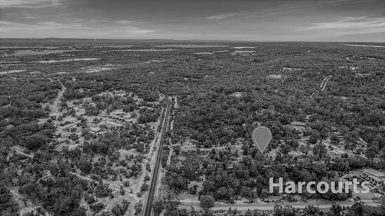524 Southern Estuary Road, Lake Clifton WA 6215