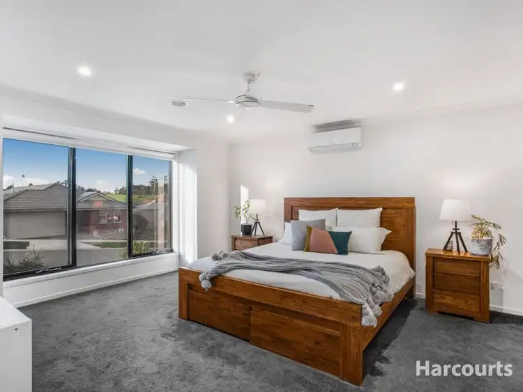 Fifth view of Homely house listing, 10 Heathland Avenue, Warragul VIC 3820