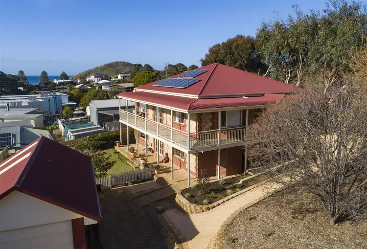 8 Tite Avenue, Encounter Bay SA 5211