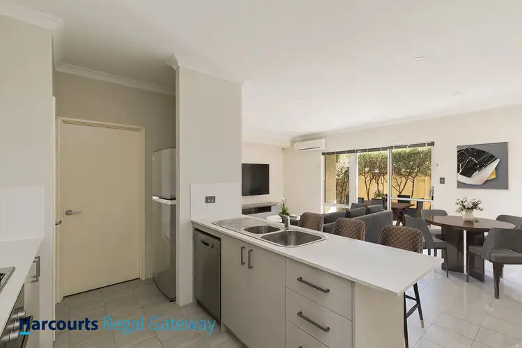 Fourth view of Homely house listing, 10 Corella Close, Beeliar WA 6164