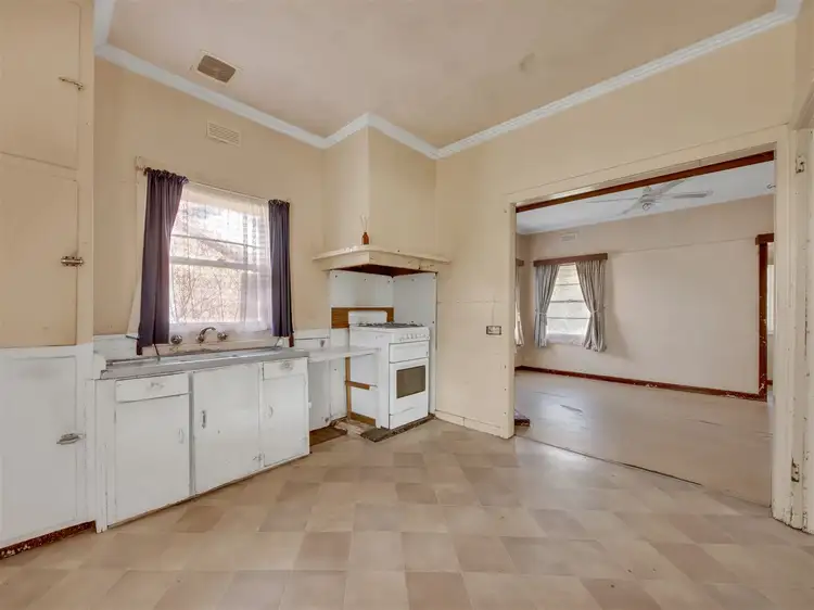Second view of Homely house listing, 20 Smith Crescent, Wangaratta VIC 3677
