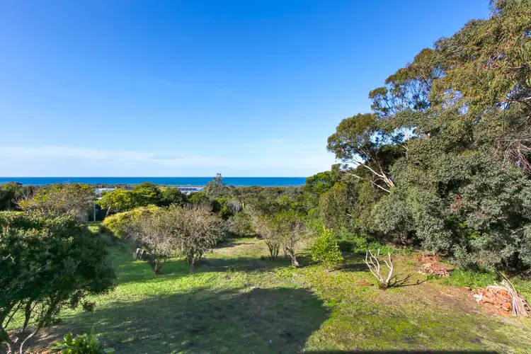 96 Lake Bunga Beach Rd, Lake Bunga VIC 3909