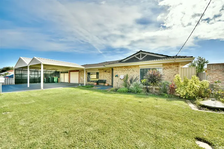 10 Broughton Way, Rockingham WA 6168