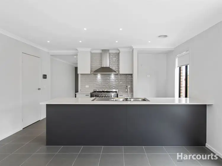Fifth view of Homely house listing, 53 Meadowbrook Crescent, Warragul VIC 3820