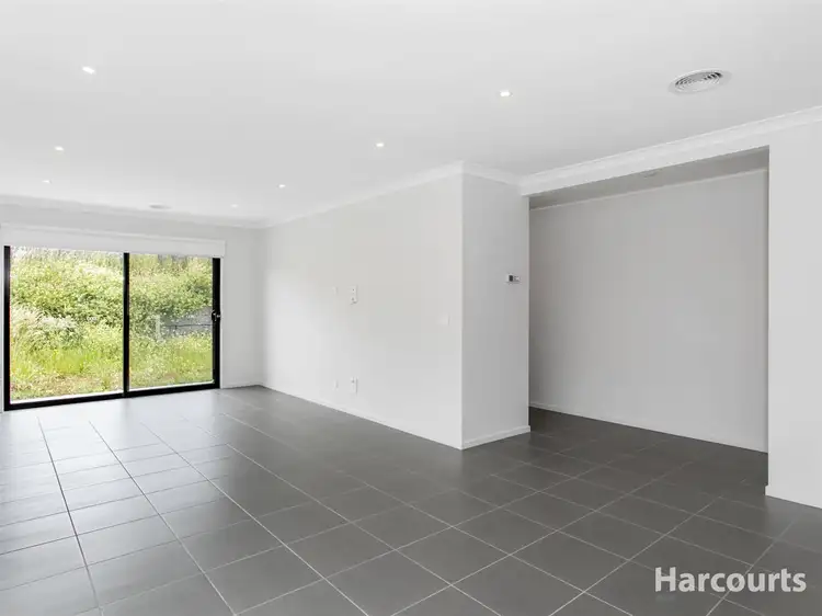Sixth view of Homely house listing, 53 Meadowbrook Crescent, Warragul VIC 3820