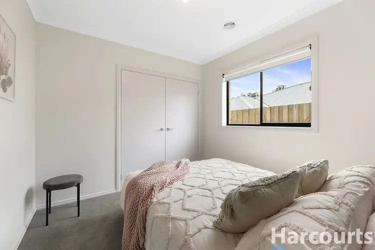Sixth view of Homely house listing, 4 Sonnet Way, Drouin VIC 3818
