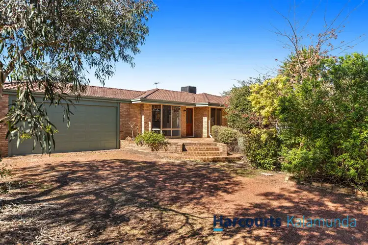 21 James Road, Kalamunda WA 6076