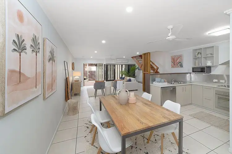 Seventh view of Homely unit listing, 2/23 Echlin Street, West End QLD 4810