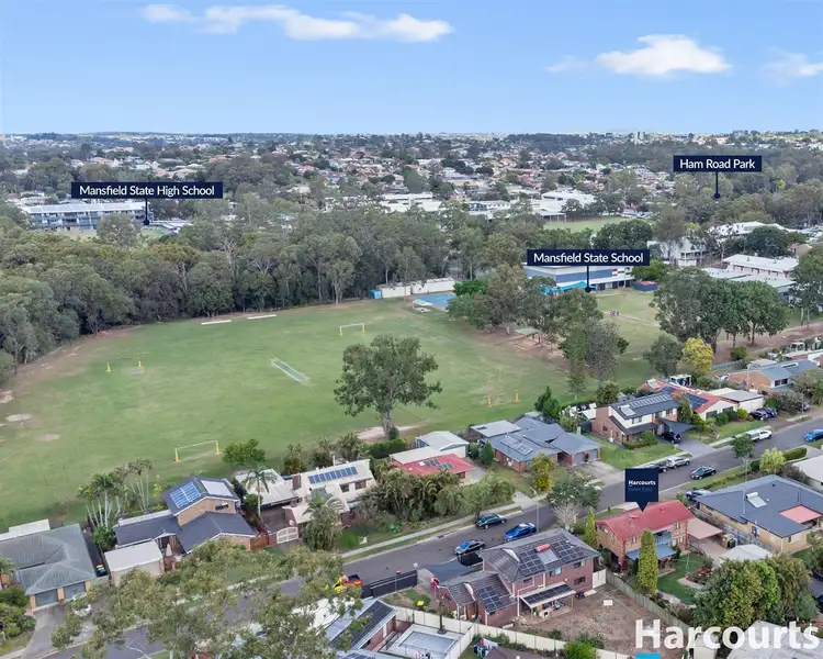 Third view of Homely house listing, 28 Kenora Street, Mansfield QLD 4122