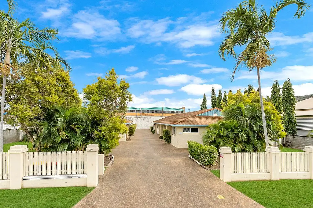 Main view of Homely unit listing, 7/47-49 Ford Street, Hermit Park QLD 4812
