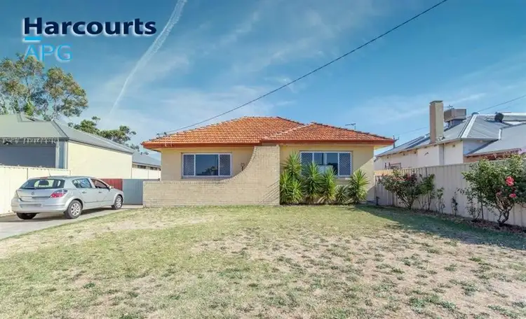 21 Strickland Street, South Bunbury WA 6230