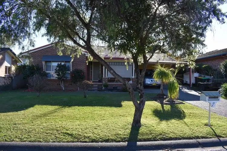 7 Cook Dr, South West Rocks NSW 2431
