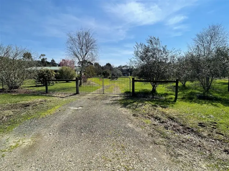 Fifth view of Homely house listing, 20 Patagorang Place, Buxton VIC 3711