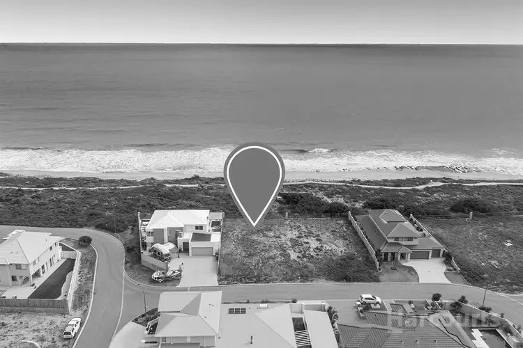 18 Seeana Pass, Halls Head WA 6210