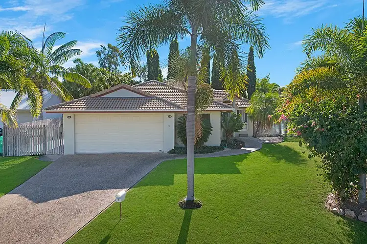 9 Hickory Court, Bushland Beach QLD 4818