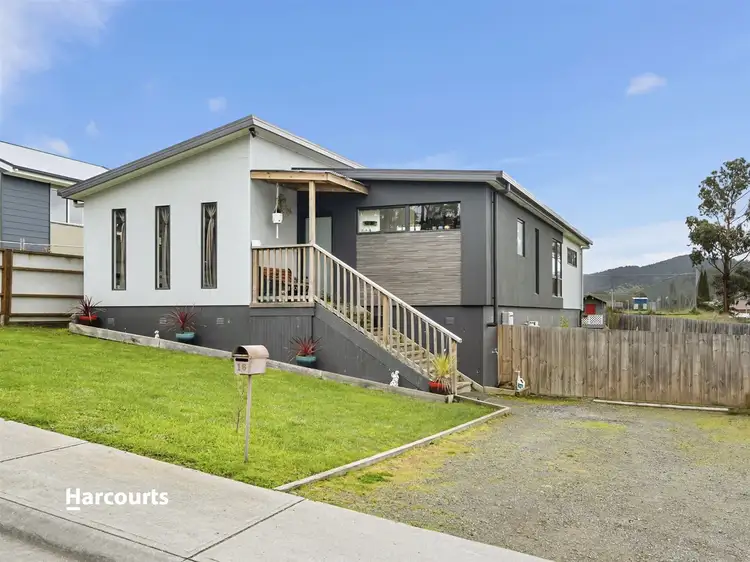 16 Lourdes Rise, Cygnet TAS 7112