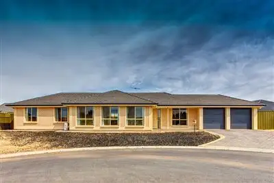 31 Everest Avenue, Andrews Farm SA 5114