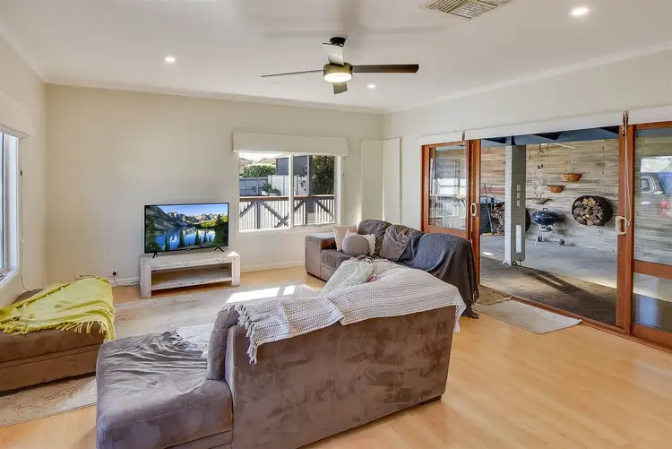 Second view of Homely house listing, 26 Bennett Road, Horsham VIC 3400