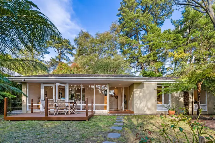 33 Mabel Street, Stirling SA 5152