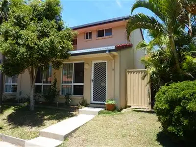 21/13 Brown Street, Labrador QLD 4215