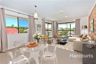 3/21 Depper Street, Toowong QLD 4066