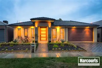 69 Malua Circuit, Skye VIC