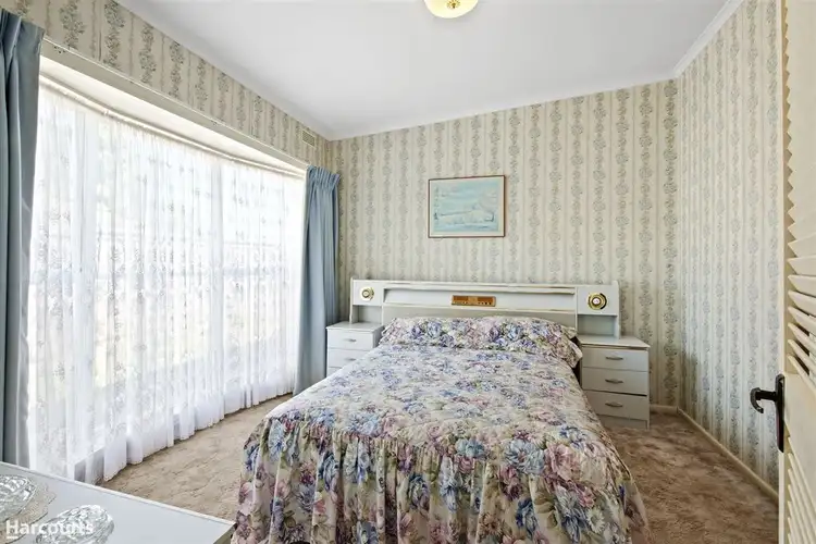 Seventh view of Homely house listing, 18 Elinand Street, Wendouree VIC 3355