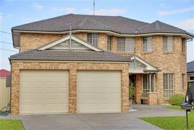 17 Dee Close, Prestons NSW 2170