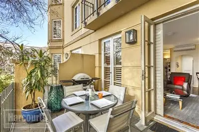 24/1 Wellington Crescent, East Melbourne VIC 3002