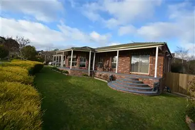 12 Panorama Drive, Black Hill VIC 3350