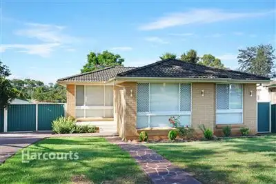 58 Chasselas Ave, Eschol Park NSW 2558