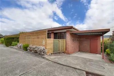 21 Village Drive, Kingston TAS 7050