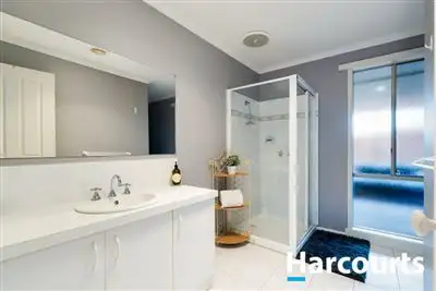 Sixth view of Homely house listing, 3 Chatham Close, Cranbourne East VIC 3977