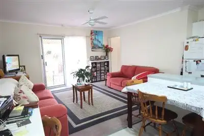 Second view of Homely unit listing, 5/4 Sunshine Court, Labrador QLD 4215