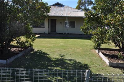 221 Westblade Ave, Kerang VIC 3579