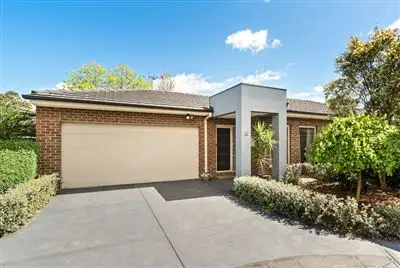 2/3 Pitt Street, Mornington VIC 3931