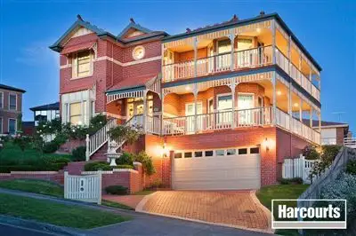 Main view of Homely house listing, 10 Barellan Mews, Berwick VIC 3806
